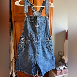 Levi Vintage Women Shortalls - M